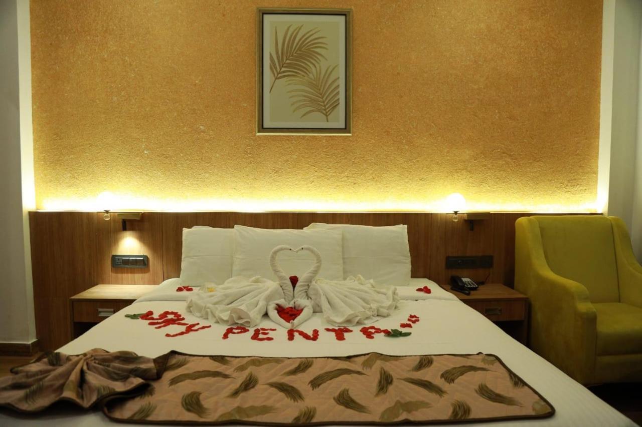 Sky Penta Residency Hotel Iritti Екстериор снимка